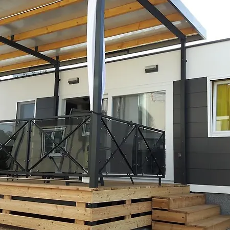 Hedonist Mobile Parque de vacaciones *